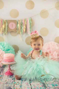 cake smash outfit, girls first birthday outfit, cake smash, outfit girl, cake smash props, first birthday, birthday tutu, chunky necklace by SweetAddictionShoppe on Etsy https://www.etsy.com/listing/239555680/cake-smash-outfit-girls-first-birthday Lila Party, Cake Smash Outfit Girl, Cake Smash Props