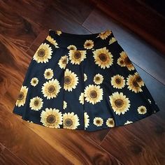 Super Trendy Sunflower Skater Skirt By Full Tilt. Elastic Waistband, So Plenty Of Stretch. Would Probably Fit A Medium As Well. Never Ended Up Wearing. Like New Condition. Floral Sunflowers Hot Topic Forever 21 Black Gold Floral Skirt Skater Spring Summer Autumn Leggings Boots 90s Halloween Colors!!! Sunflower Skirt, Leggings Boots, Floral Skater Skirt, Halloween Colors, Short Black Skirt, 90s Halloween, Fall Leggings, School Clothes, Full Tilt