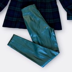 Fall Is The Perfect Season For Ann Taylor Green Faux Leather Pants . They Have A High Waist With Comfortable Elastic Band , Straight Leg And A Hidden Side Zipper. Designed To Flatter, Easy To Wear And Super Comfortable. Size Xs Waist 13.5 Has Stretch To 15” Inseam 27” Front Rise 10.8” * Back Rise 14.5” Quality Pants. New With Tags. Faux Leather Pants, Elastic Band, Side Zipper, Ann Taylor, New Color, Pant Jumpsuit, Leather Pants, High Waist, Straight Leg