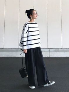 Wide Legged Pants, Girls Short Dresses, Cute Short Dresses, 가을 패션, Wide Pants, Japan Fashion, Fashion Mode, Mode Inspiration