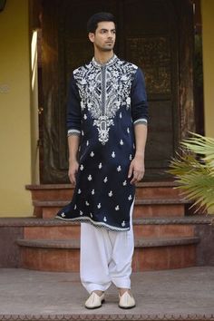 Navy blue kurta with kiran dori work in floral pattern. Paired with an ivory salwar. - Aza Fashions Mithila Palkar, Salwar Pattern, Kareena Kapoor Khan, Madhuri Dixit, Luxury Sale, Band Collar, Modern Bride, Blue Man, Aza Fashion