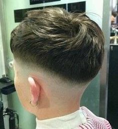 Fesyen Rambut Pendek, Kid Haircuts, Nice Haircuts, Male Haircuts Curly, Shaved Nape, Cute Hairstyle, Bald Fade