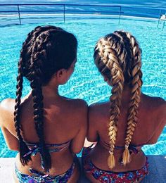 Pinterest: lexiepost718 Widows Peak Hairstyles, Hairstyles Cut, Widow's Peak, Hairstyles Easy, Dutch Braid, Best Friend Goals, Friend Photoshoot, Two Girls, Easy Summer