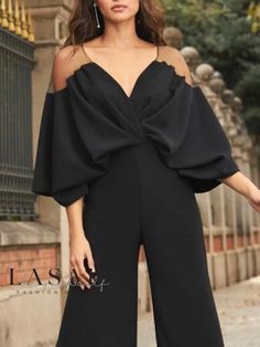 Lasaky - Contemporary Urban V-Neck Shirt with a Loose Fit Jumpsuit Fashion Elegant, Solid Color Jumpsuits, Plain Shirt, Modest Fashion Outfits, Plain Shirts, Jumpsuit Fashion, Batwing Sleeve, Elegant Outfit, Style Elegant