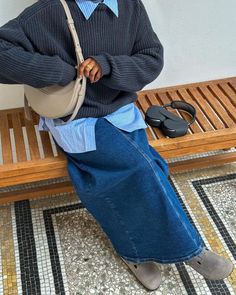 Denim maxi skirt, denim long skirt, Birkenstock outfit, button up shirt, grey knit sweater, Muslim fashion, modest fashion, hijabi fashion, museum date outfit, museum outfit, Hijabi Jeans Skirt Outfits, Long Jean Skirt Outfits Summer, Rain Weather Outfits, Trendy Winter Outfits, Stile Casual Chic