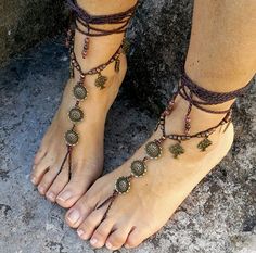 Brass Flower BAREFOOT SANDALS,Brown, Tree of Life, Foot Jewelry, Hippie crochet sandals, ethnic boho wear, Yoga Accessories Hippie Sandals, Boho Wear, Hippie Crochet, Barefoot Sandal, Jewelry Hippie, Mode Hippie, Crochet Sandals, Estilo Hippie