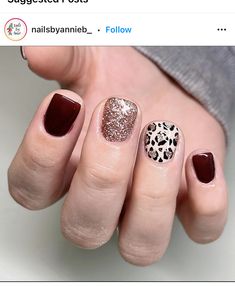 Fall Gel Nails Cheetah, Cheetah Glitter Nails, Leopard Nails Fall, Leopard Sns Nails, Glitter Cheetah Nails, Leopard Glitter Nails, Short Red Gel Nails Ideas, Nude Leopard Nails, Cheetah Christmas Nails