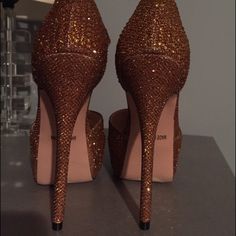 Brand New Never Worn Super Sexy Sky-High Bronze Heels! Size 5.5 But Fits More Like A Size 5! De Blossom Collection Brand. 1.5 Inch Platform Im Away Oct 27-Nov 1 So I Can Ship Nov 2nd! Bronze Shoes High Heels, Bronze Shoes, Bronze Heels, Sparkly Heels, Nov 1, Sky High, Brown Gold, High Heel Shoes, Shoes Women Heels