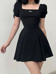 Cocktails Party, Black Homecoming Dress, Gaun Fashion, Cute Dress Outfits, Dresses Bodycon, Fashion Wishlist, Jewellery Accessories, Dream Board, Really Cute Outfits