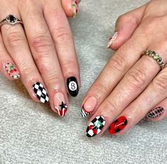 red and black nail inspo Red Funky Nails, Black And Red Short Nails, Red And Black Nails Design, Las Vegas Nails Ideas, Red Black And White Nails, Black Nail Inspo, Red And Black Nail, Red And Black Nails, Las Vegas Nails