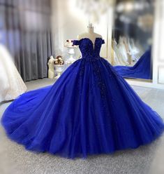 Sapphire Blue Wedding Dress, Royal Blue Wedding Dress The Bride, Royal Blue 15 Dresses Quinceanera, Royal Blue Quince Dress, Royal Blue Wedding Dress, Wedding Dress Video, Royal Ballgown, Red Ballgown, Blue Ballgown