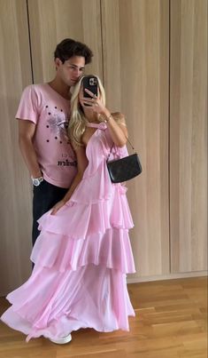 Girly Vacation Outfits, Prom Dress Pink, Tiered Prom Dress, Greece Outfit, Princess Vibes, Backless Evening Dress, Couture Style, Prom Girl Dresses, Glam Chic