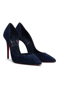 Heels Louboutin, Navy Heels, Feminine Shoes, Shoe Wardrobe, Velvet Heels, Fancy Outfits, Louboutin Shoes, Christian Louboutin Shoes, Me Too Shoes