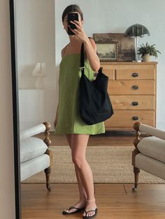 Green Linen Top Outfit, Shopping Day Outfit Summer, Philippines Vacation Outfits, Tropical Vacation Outfits Casual, Summer 24 Outfits, Malta Outfit Ideas, Summer 2025 Outfits, Outfit Ideas For Short Women, Cartagena Outfits