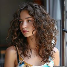 45 Gorgeous Perm Hair Ideas Large Curl Perm, Pin Curl Perm, Curl Haircut, Get Curly Hair, Permanent Curls, Loose Wave Perm, Layered Curly Haircuts, Hollywood Curls, Perm Hair