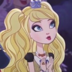 Animated Outfits, Wonder World, Lizzie Hearts, Amazing Crafts, Fairy Tail Characters, Raven Queen, Fairy Tale Characters, Cartoon Profile Pictures