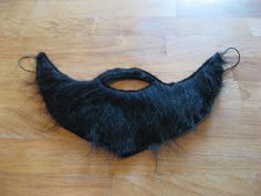 Diy Beard Costume, Fake Beard Diy, Abe Lincoln Costume, Abraham Lincoln Costume, Felt Beard, Beard Ideas, Beard Costume, Nativity Costumes, Fake Beards