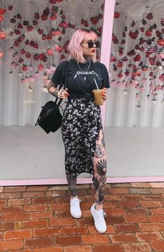 Alternative Fashion Skirts, Indie Outfits Alternative Fashion, Styl Grunge, High Waisted Floral Skirt, Pastel Outfit, Printed Midi Skirt, Indie Outfits