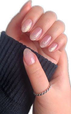 Oval Nails Designs Glitter, Glitter Ombre French Tips, Ombre French Tip Short Nails, Korean Dip Nails, Ombre Sparkle Nails Short, Short Oval Ombre Nails, End Of Year Nails, Pink Ombre Sparkle Nails, Gold Sparkle Ombre Nails