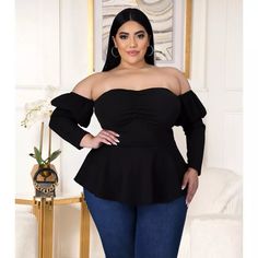 Dear-Fashion | Wholesale Plus Size 5XL Off Shoulder Peplum Tops ASL-7009 | DF Off Shoulder Peplum Top, Zara Basic Top, Plus Size Chic, Plus Size Peplum, Outfit Plus Size, Peplum Tops, Blue Floral Top, White Sleeveless Blouse, Top Outfit