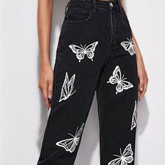 Nwot Shein High Waisted Butterfly Print Mom Jeans Size Xs Color: Black Pattern Type: Butterfly Type: Straight Leg Closure Type: Zipper Fly Details: Button, Pocket, Zipper Waist Line: High Waist Length: Long Fit Type: Regular Fit Fabric: Non-Stretch Material: Denim Composition: 85% Cotton, 15% Polyester Care Instructions: Machine Wash, Do Not Dry Clean Body:Unlined Sheer: No Denim Diy Clothes, Moda Aesthetic, Painted Clothes Diy, Jacket Outfit Women, Painted Jeans, Patterned Jeans, Cute Pants, Denim Diy, Painted Clothes