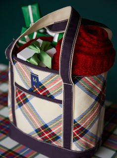 Plaid tote Plaid Tote, Tartan Kilt, Plaid Shirts, Scottish Plaid, Glad Rags, Scottish Tartans, The Boy, Christmas Morning