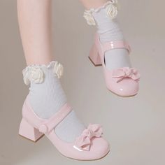 Kawaii Lolita Bow Shoes SE22462 Peach Outfit, Bow Aesthetic, Poet Shirt, Halter Dress Short, Cosplay Kawaii, Cute Shoes Heels, Kawaii Shoes, Kawaii Cosplay, Green Heels