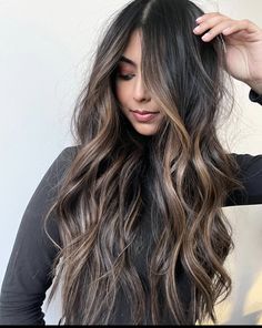 Hair Color Ideas Dark Brown, Piece Balayage, Dark Brown Balayage Hair, Dark Brown Hair Color Ideas, Hair Color Dark Brown, Fun Hairstyles, Brown Hair Color Ideas, Hair Goal