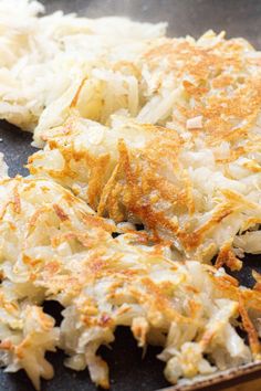 homemade-hashbrowns Homemade Hashbrown Recipes, Homemade Hash Browns, Loaded Baked Potato Casserole, Homemade Hashbrowns, Best Vegetable Recipes, Best Potato Soup, Hashbrown Recipes, Artichoke Recipes, Easy Veggie