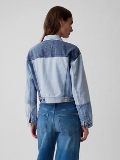 Denim Styling, Eye Cream For Dark Circles, Patchwork Denim, Cropped Denim Jacket, Denim Patchwork, Jean Top, Cropped Denim, Denim Fashion, Denim Jacket