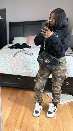 2023 Fashion Black Women, Newyork Outfits Black Women, Playoff 8s Outfit, Tom Boy Outfits Black Women, Chill Baddie Outfits Fall, Fly Black Women Outfits, Ptso Ideas Outfits School, Baddie Outfits For School Swag, Fly Shi Only Outfits