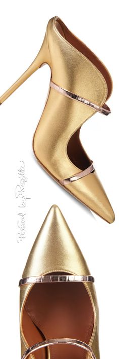 Regilla ⚜ Una Fiorentina in California Fab Shoes, Malone Souliers, Killer Heels, Elegant Shoes, Gorgeous Shoes, Fabulous Shoes, Hot Shoes, Crazy Shoes, Pretty Shoes