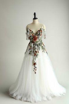 Color Floral Wedding Dress with Detachable Sleeves ET3066 Rustic Barn Wedding Ideas, Wedding Dress With Detachable Sleeves, Dress With Detachable Sleeves, Wedding Bra, Off Shoulder Sleeves, Barn Wedding Ideas, Enchanted Wedding, Detachable Sleeves, Floral Wedding Dress