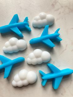 10set Airplane Soap Favors Cloud/plane Shape Soap - Etsy Cloud Theme Party, Pilot Graduation, Miniature Goats, Plane Shapes, October Baby Showers, Gender Reveal Party Favors, Soap Gifts, Nautical Themed Party, Handmade Soap Bar