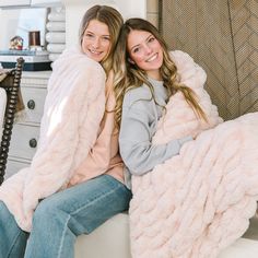 Blossom Pink Chic Blanket - Minky Designs Strong Font, Best Bedding, Minky Blankets, Cuddle Blanket, Pink Blanket, Super Soft Blanket, Chic Interior, New Chic, Pastel Hues