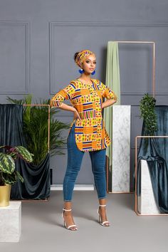 African Print Top, Mode Prints, African Tops, African Print Tops, Style Africain, African Fashion Designers