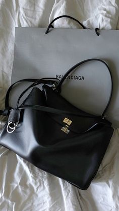 balenciaga bag aesthetic | rodeo bag medium | it bags 2025 Balenciaga Bag Aesthetic, Balenciaga Aesthetic, Dream Items, It Bags, Ootd Women, Dream Bags, Bag Aesthetic, Balenciaga Bag, Bags Aesthetic