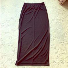 100% Polyester Measurements: Top To Bottom Approximately 34” & The Wait Is 12” W/An Elastic Band Black Stretch Full-length Pencil Skirt, Black Stretch Skirt With Side Slits, Black Pencil Skirt With Side Slits, Black Full-length Maxi Skirt With Side Slits, Black Skirt With Side Slits For Night Out, Long Length, Elastic Band, Womens Skirt, Elastic