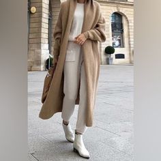 Zara Tan Ribbed Knit Long Coat Cardigan Jacket Brand New Without Tags Size Small Sold Out Everywhere Open Coat With A Lapel Collar And Long Sleeves No Returns Mode Over 50, Minimalistic Outfits, Look Zara, Minimalistic Style, Street Style Winter, Neutral Outfit, White Boots, 가을 패션, Looks Style