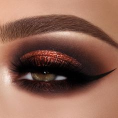 Sultry Makeup, Hazel Eye Makeup, Makeup For Hazel Eyes, Kesha, Midnight Sun, Pat Mcgrath, Hazel Eyes, Makeup For Green Eyes