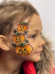 Kids Fall Face Painting Ideas, Halloween Carnival Face Painting, Halloween Face Paint Designs For Kids, Halloween Body Painting Ideas, Simple Pumpkin Makeup Halloween, Kids Face Painting Halloween, Pumpkin Facepainting Ideas, Kids Halloween Face Painting Ideas Easy, Halloween Face Painting Ideas For Kids