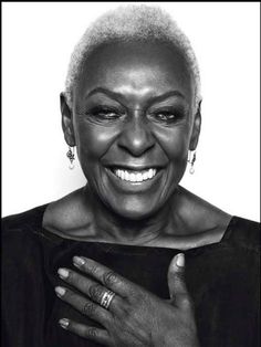 The legendary Bethann Hardison by Nico Bustos for Magazine Fashion and Arts April 2016. Bethann Hardison, Happy Birthday Ma, Black Fashion Designers, Magazine Fashion, Naomi Campbell, Style Crush, People Photography, Modern Woman