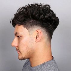 Tape Fade, Types Of Fade Haircut, Best Curly Haircuts, Fade Haircuts For Men, Fade Haircut Styles, Trendy We Fryzurach, Drop Fade Haircut