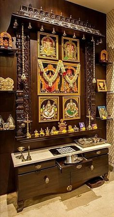 Vintage House Interior Indian, Pooja Room Painting Ideas Indian, Puja Room Ideas Indian Homes, Indian Puja Room Ideas, Puja Wall Design, God Room Designs Hindu, South Indian Pooja Room, Pooja Cupboard Ideas Indian, Indian Pooja Room Ideas