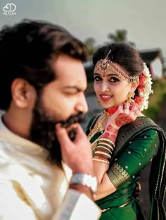 South Indian Wedding Photography Poses, South Indian Engagement Photos, Couple Poses For Wedding, South Indian Wedding Photography, Photography Poses For Couples, Marriage Poses, Indian Couples, Indian Bride Photography Poses