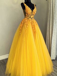 Yellow Tulle With Lace Applique Long Party Dress Yellow Formal Dress, Puffy Prom Dresses, Tulle Dress Long, Orange Prom Dresses, Formal Dresses Graduation, Prom Dresses Elegant, Long Formal Gowns, Backless Evening Dress, Prom Girl Dresses