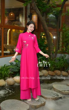 This Set includes Women : 1 Top, 1 pants Material: Vải linen 🌻 The measurement of this ao dai (long dress) is in Vietnamese size (American size tends to be bigger for the same size). Please LOOK AT THE SIZE CHART CAREFULLY BEFORE ORDERING. There might have some chalk writings on the fabric due to making process. These marks can be washed away easily. 🌻🌻No returns or exchanges Buyer can contact seller about any issues with an order. 🌸 Follow us Facebook/aodaiemily www.aodaiemily.com 💜 Thank you very much!💜 Spring Embroidered Linen Sets, Embroidered Linen Sets For Summer, Traditional Sets With Embroidered Hem For Spring, Traditional Spring Sets With Embroidered Hem, Modern Ao Dai, Chalk Writing, Flowers Embroidery, Fort Worth, Dress Clothes For Women