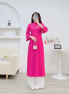 🌻Materia: Vải linen Stretchy level: 3/10 This set includes: 1 ao dai top  🌻 The measurement of this ao dai (long dress) is in Vietnamese size (American size tends to be bigger for the same size). Please LOOK AT THE SIZE CHART CAREFULLY BEFORE ORDERING. There might have some chalk writings on the fabric due to making process. These marks can be washed away easily. 🌻🌻No returns or exchanges Buyer can contact seller about any issues with an order. 🌸 Follow us Facebook/aodaiemily www.aodaiemily.com 💜 Thank you very much!💜 Chalk Writing, Level 3, Embroidery Flowers, Fort Worth, Dress Clothes For Women, Chalk, Favorite Outfit, Long Dress, Fort