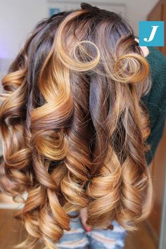 Hair Life, Long Curly Hair, Hair Color For Black Hair, Love Hair, Long Curly