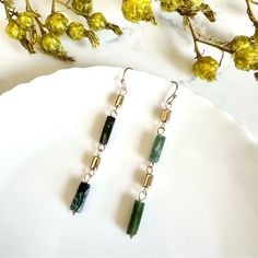 Green Stone & Gold Bead Earrings Long Dangle Bar Jewelry Gift Bohemian New Brand New See Pictures For Measurements! Zinc Alloy Material Even Prettier In Person, Perfect For Casual Or Special / Formal Occasions I Love To Bundle! Contact Me For Bundle Pricing Before Purchase. Inventory Bin 4 Rhinestone Bling Boho Cute Nature Stud Small Dainty Formal Wedding Birthday Party Gift Festival Spring Summer 2022 2023 Trends Trendy Casual Cute Statement Earrings Fashion Accessories New Fashion Cocktail Jew Natural Stone Accessories, Dainty Beaded Earrings, Natural Stone Jewelry Diy, Long Beaded Earrings, Woven Earrings, Earring Inspo, Earring Inspiration, Gold Bead Earrings, Stone Accessories